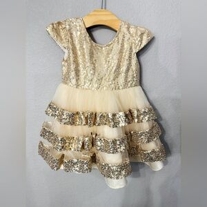 Girls Gold sequin holiday dress with back bow size 4T